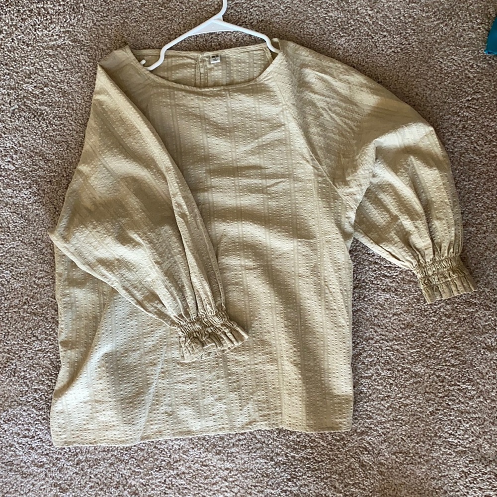 Linen long sleeve from UNIQLO